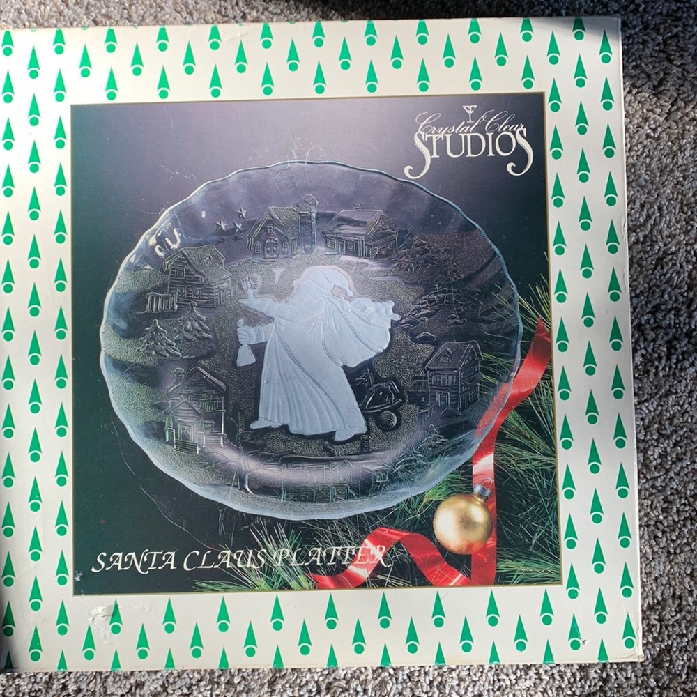 Crystal Clear Studios Christmas Santa Claus Platter